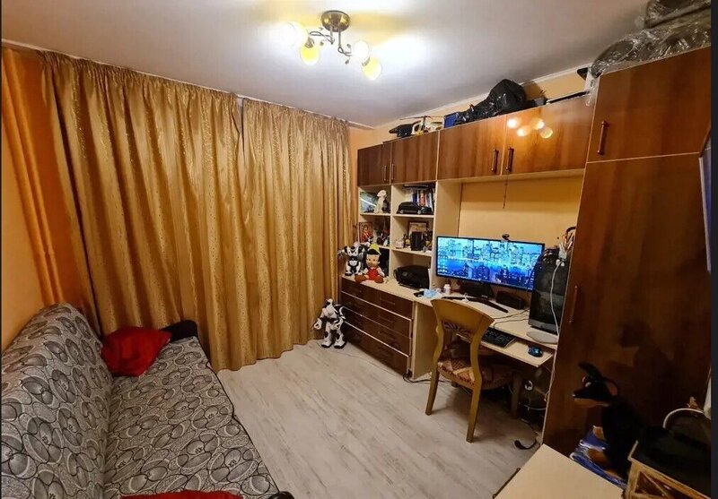 Ozana - Fetesti  vanzare ap.3 camere dec